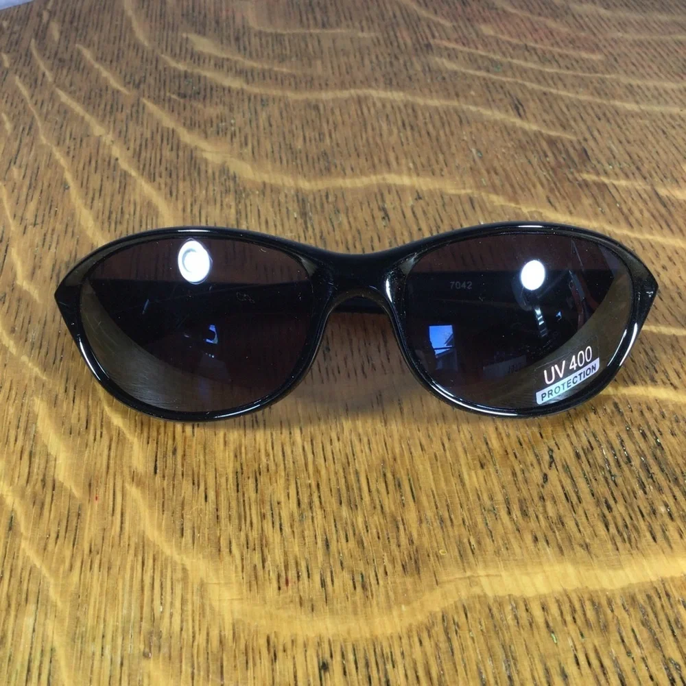 Black Frame Sunglasses